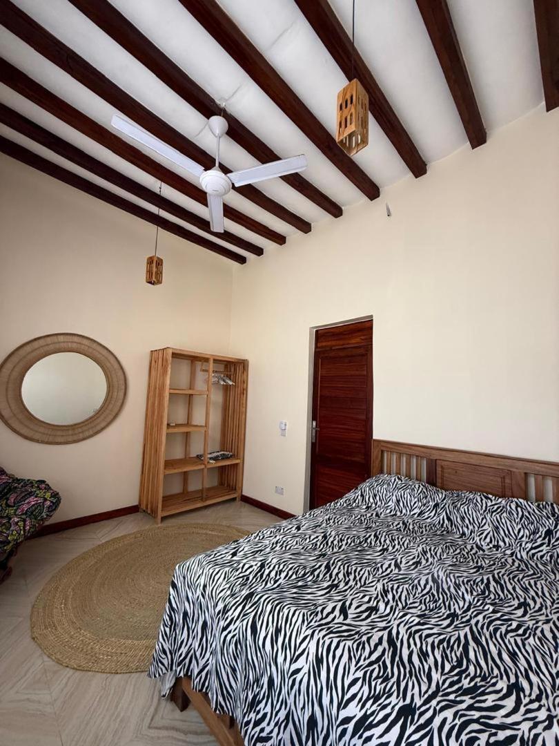 Zanzibar Huria Bwejuu